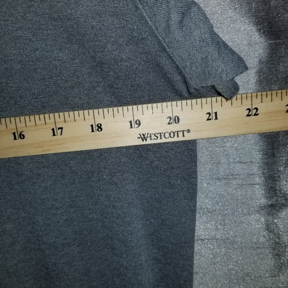 The North Face Short Sleeve Distressed Logo Graphic No Label Approx Size Large - Picture 6 of 8